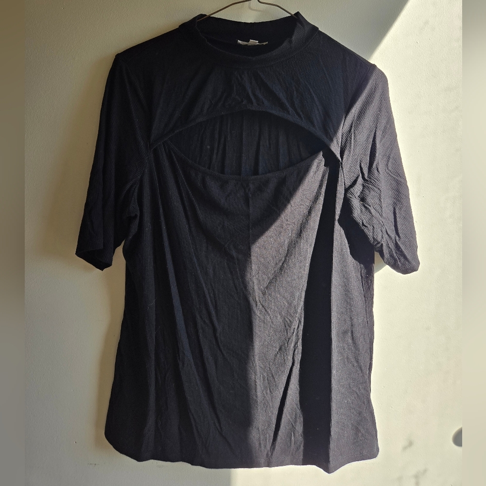 Reitmans Cutout Black Top Womens Size L